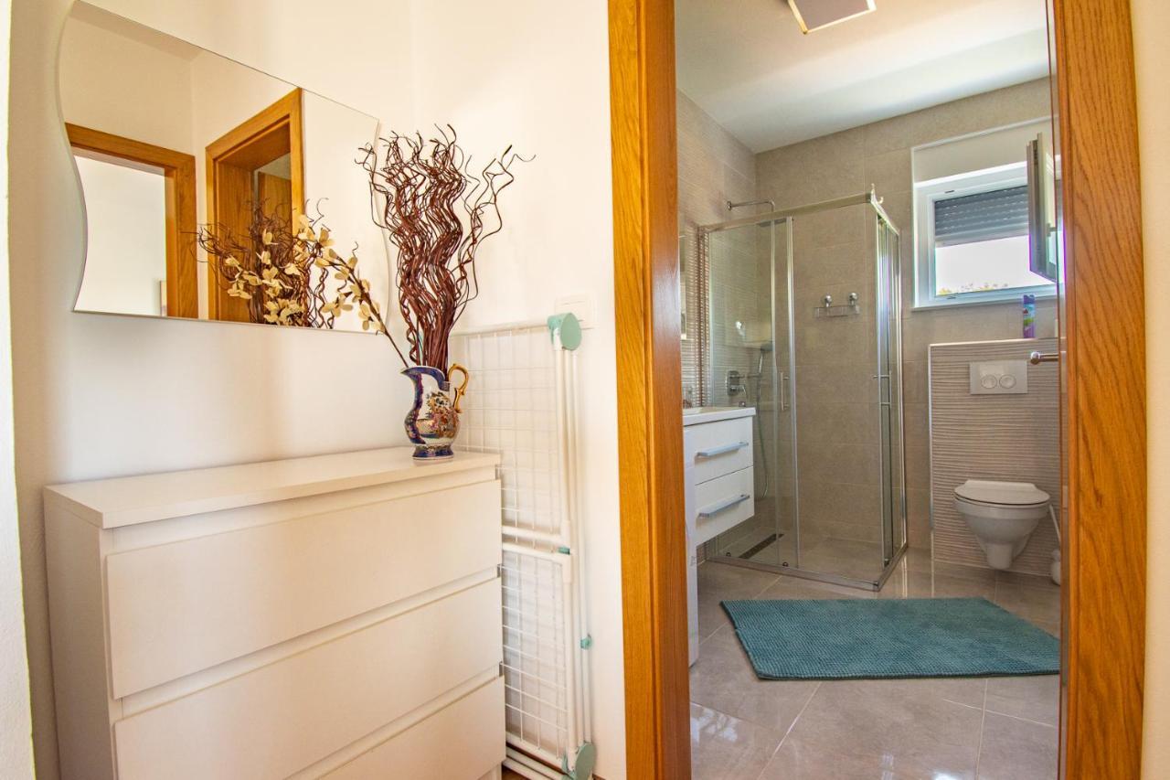 Villa Wiena Vir Ngoại thất bức ảnh