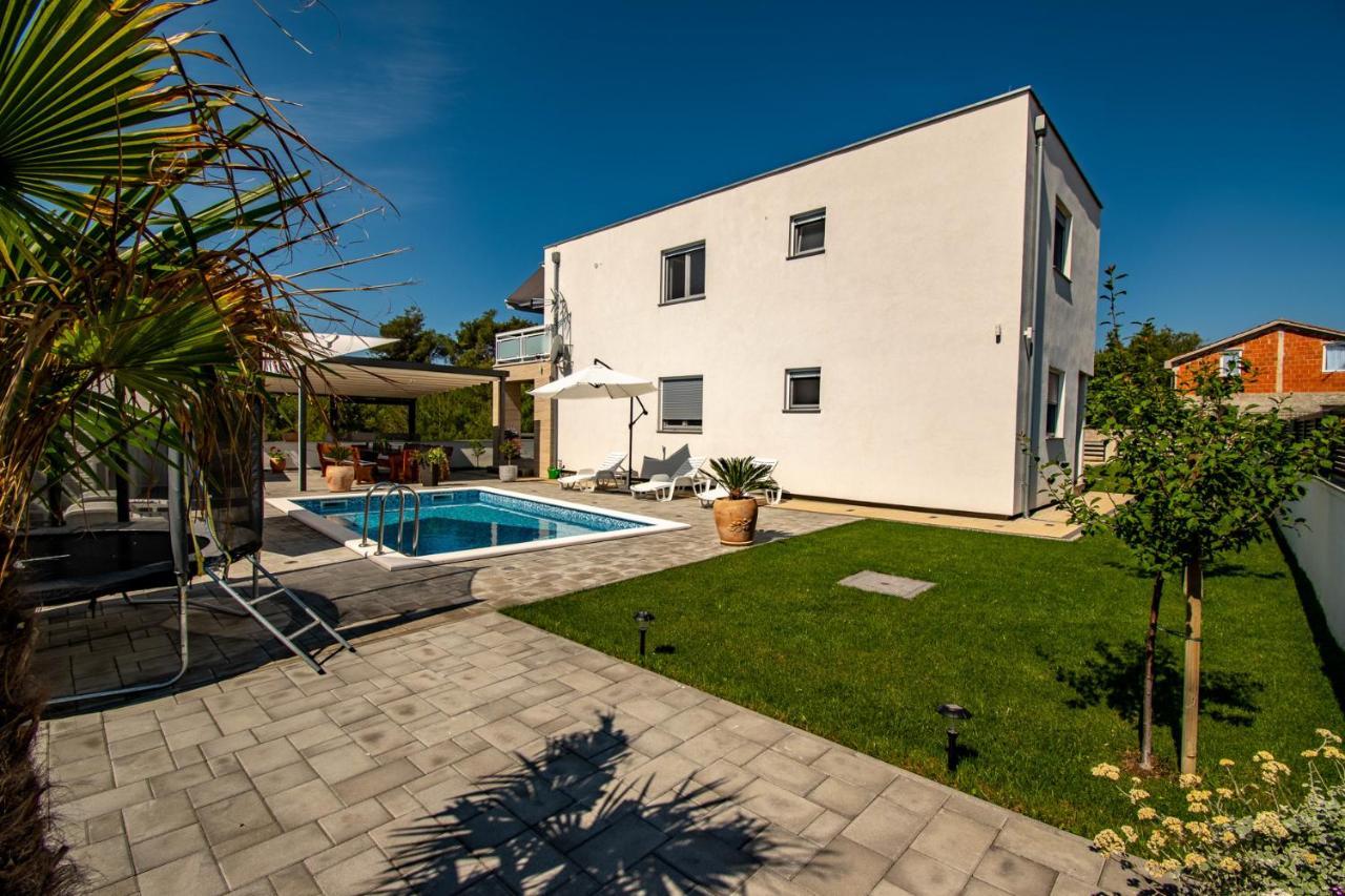 Villa Wiena Vir Ngoại thất bức ảnh