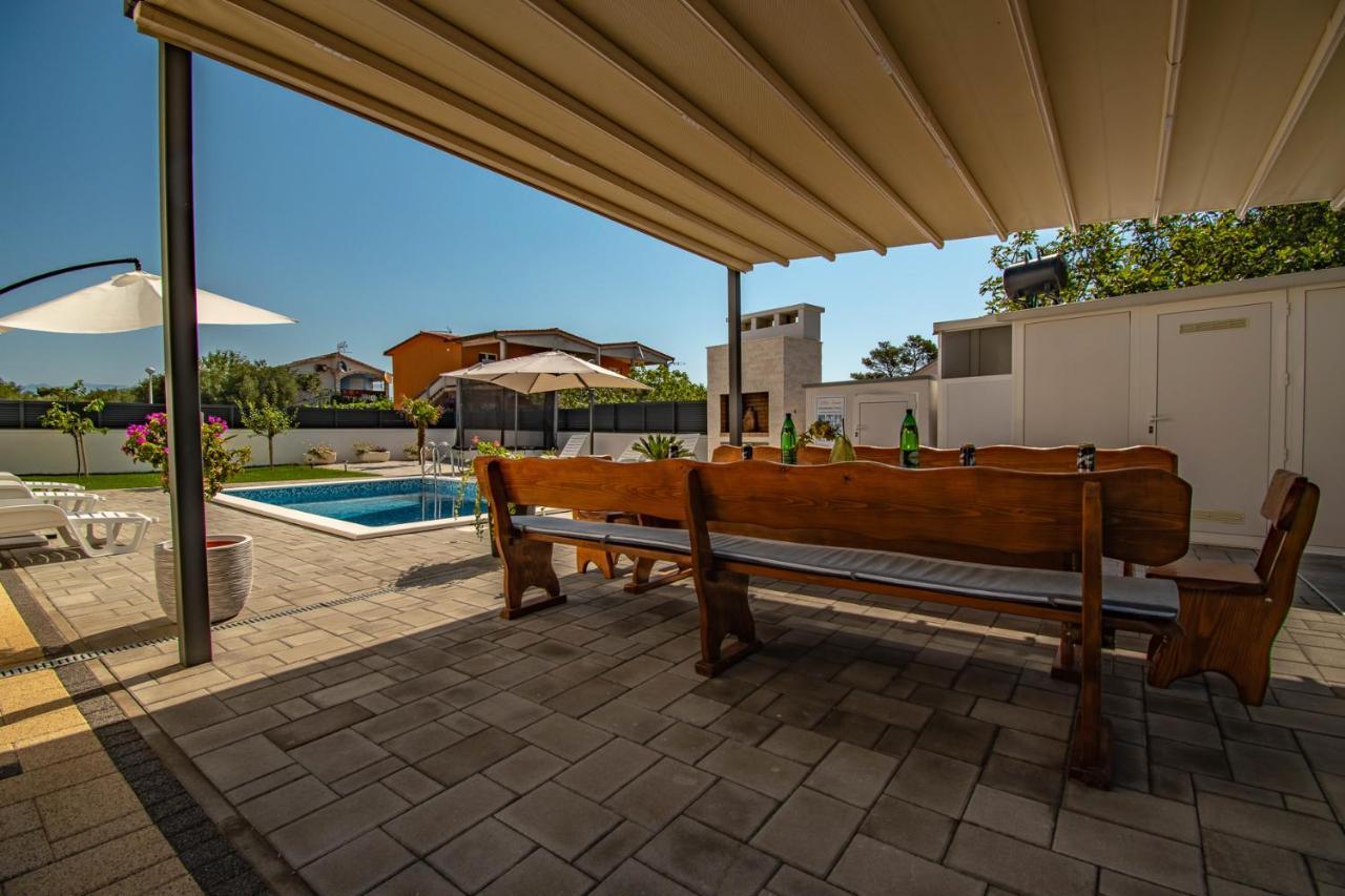 Villa Wiena Vir Ngoại thất bức ảnh